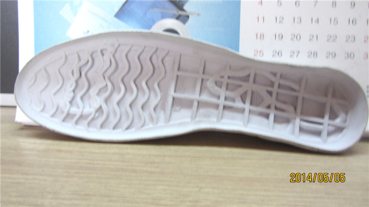 优质橡胶鞋底 12883 潮流与耐用的完美结合