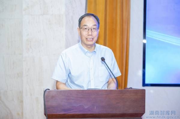 山东省教育评价学会2025年学术年会召开(图1) 山东省教育评价学会2025年学术年会召开(图1)